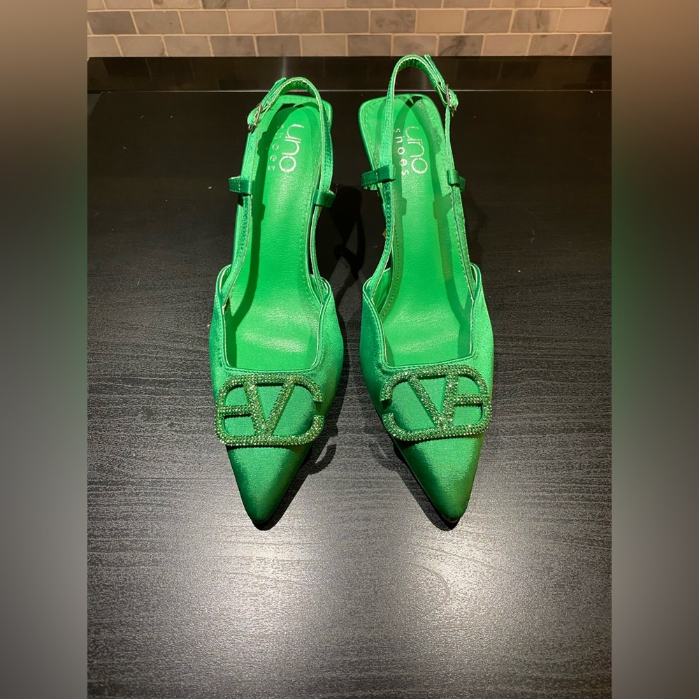 Vibrant Green Slingback Heels